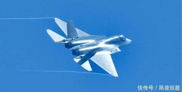 东程配资 歼-35飞抵巴基斯坦！中国军工体系输出，改写全球防务规则